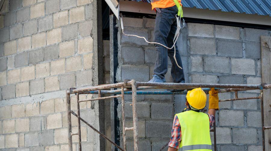 Professional residential roofers in Calvert, TX